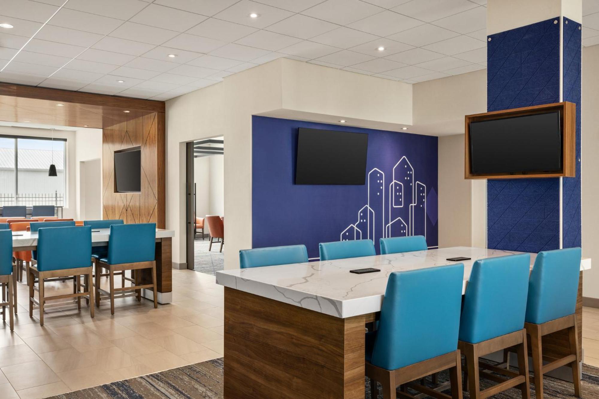 Holiday Inn Express - Strathroy By Ihg Dış mekan fotoğraf