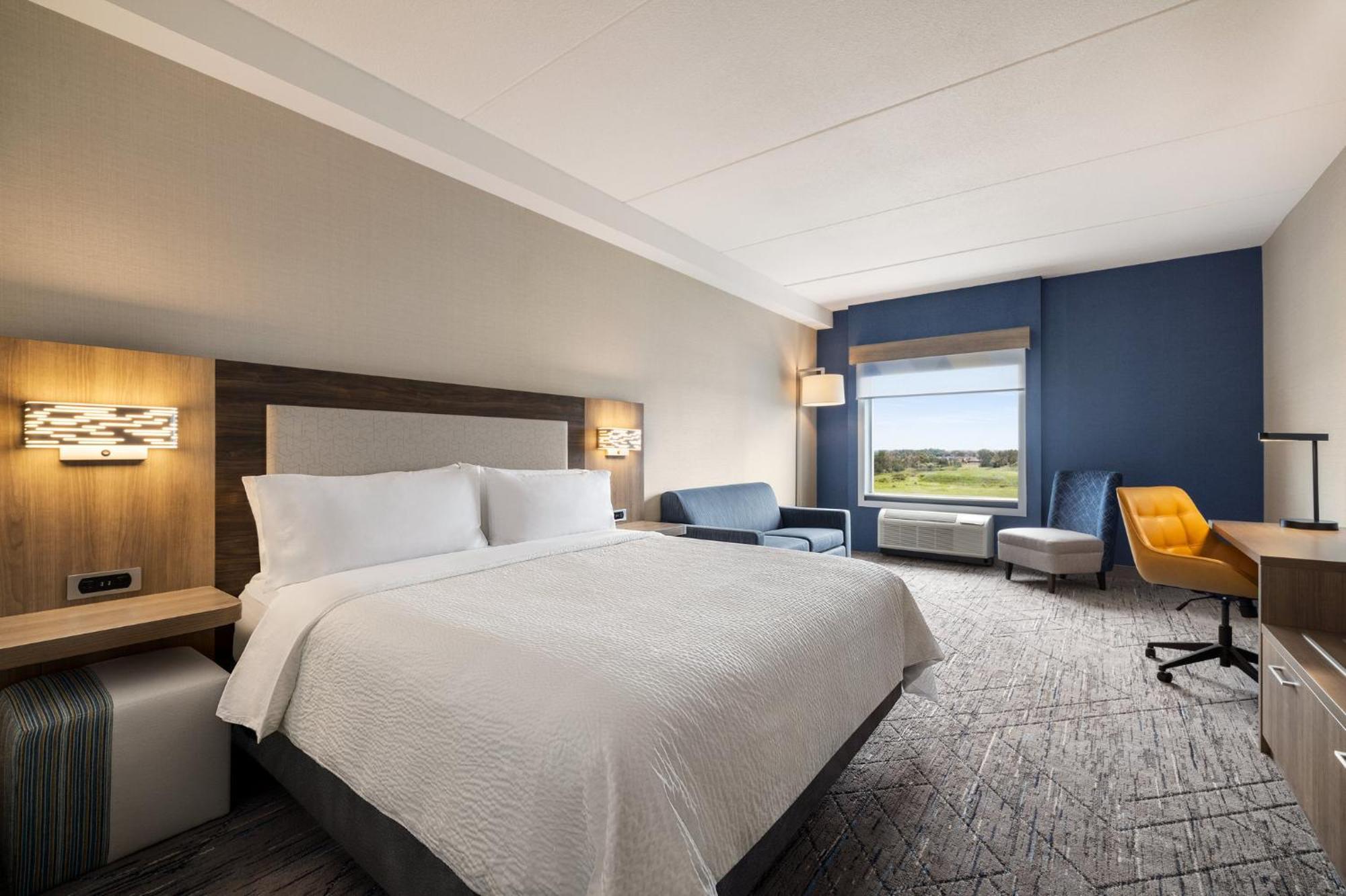 Holiday Inn Express - Strathroy By Ihg Dış mekan fotoğraf